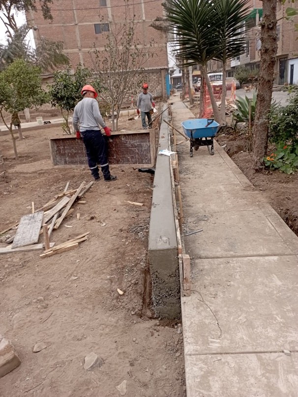 Parque N°02 – Urb. San Roque – foto 33