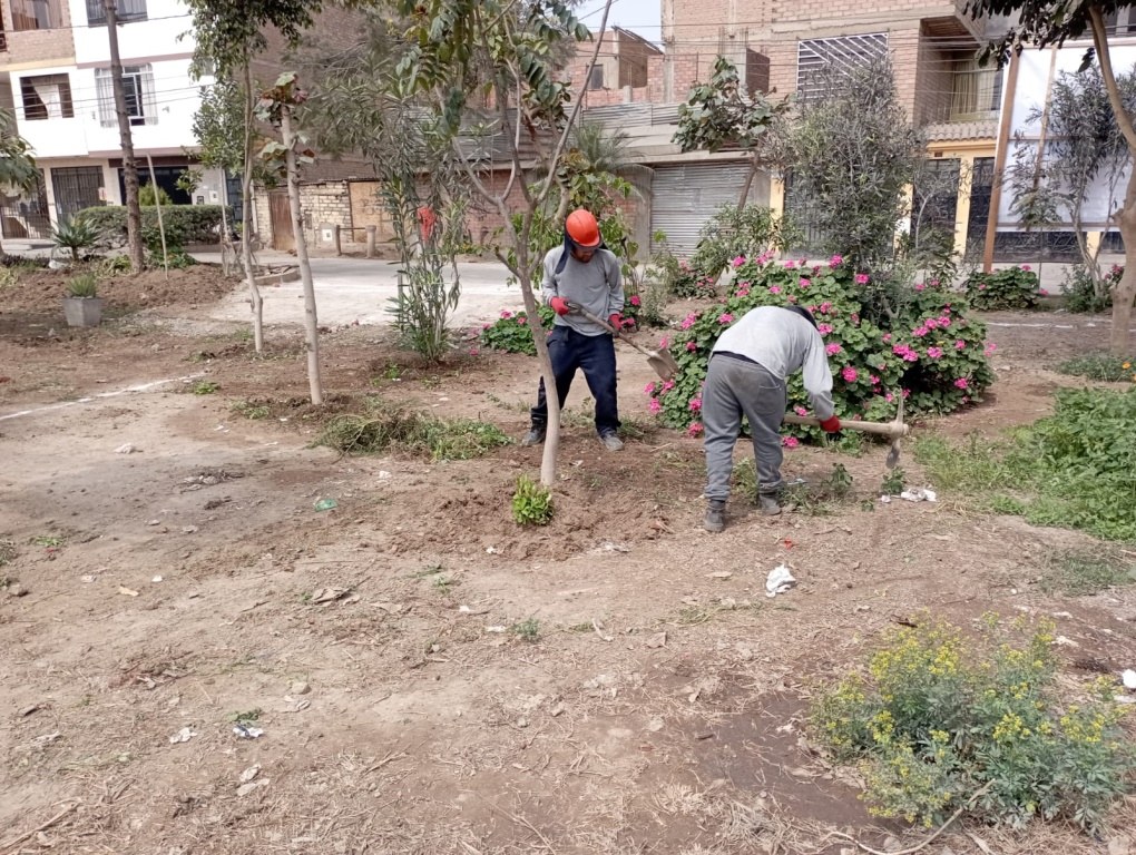 Parque N°02 – Urb. San Roque – foto 10