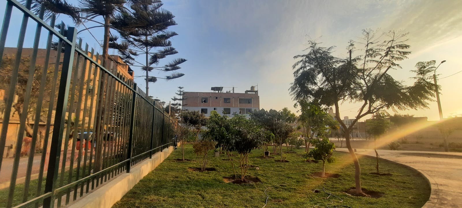 Parque N°02 – Urb. San Roque – foto 11
